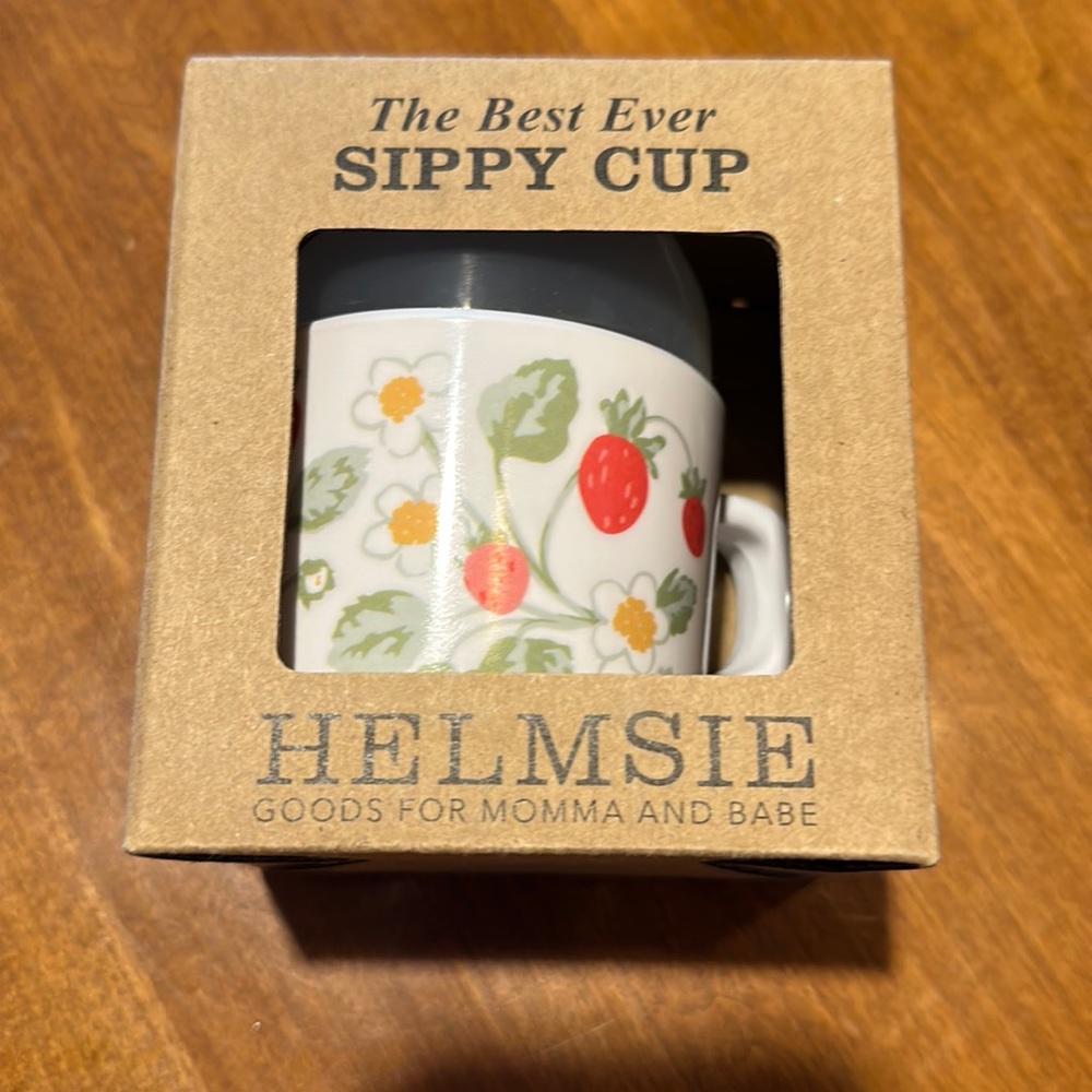Helmsie sippy cup